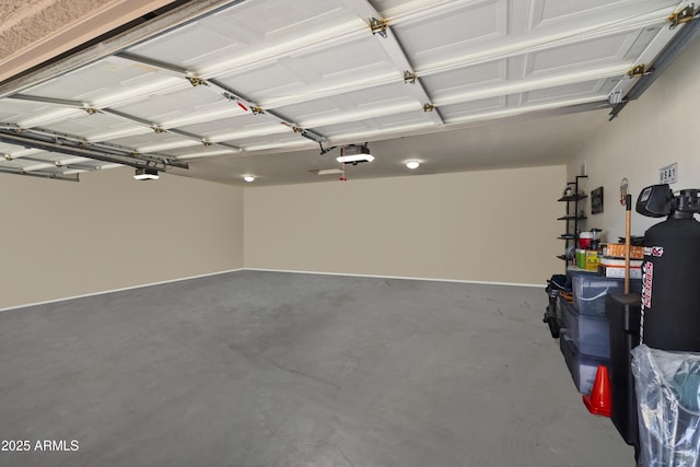5332 E Thunder Hawk Rd, Cave Creek, AZ 85331 - garage with a garage door opener