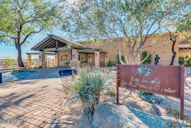 7445 E Eagle Crest Dr Unit 1015, Mesa, AZ 85207 - exterior space featuring fence and a swimming pool