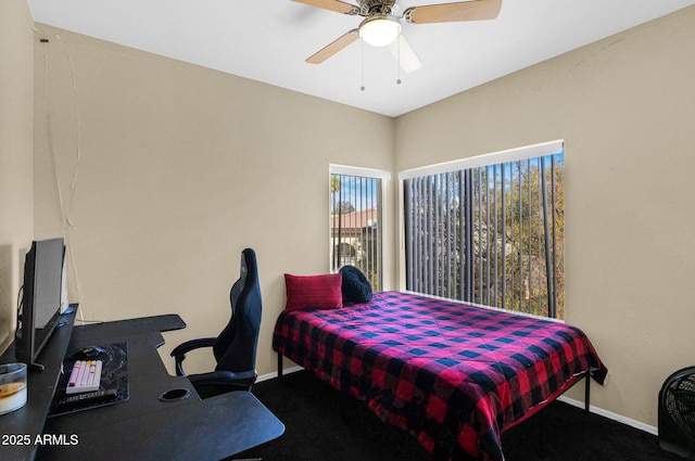 bedroom featuring ceiling fan