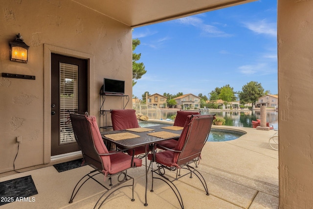 1558 W Maplewood St, Chandler, AZ 85286 - view of patio featuring an outdoor pool