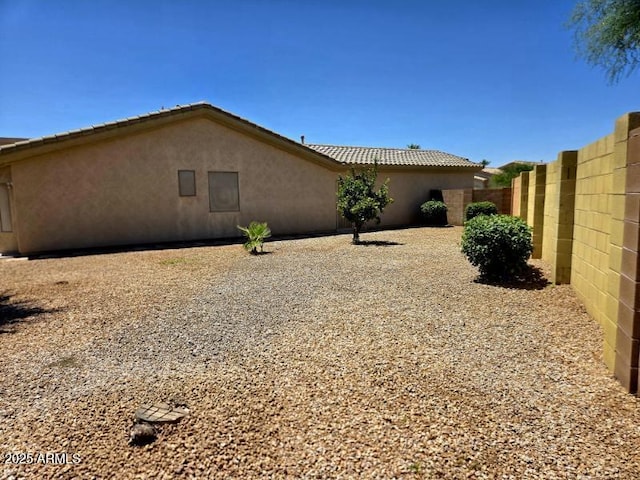 14621 W Catalina Dr, Goodyear, AZ 85395 - view of yard