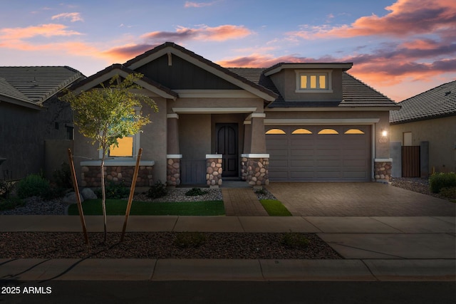 view of front of house featuring a garage