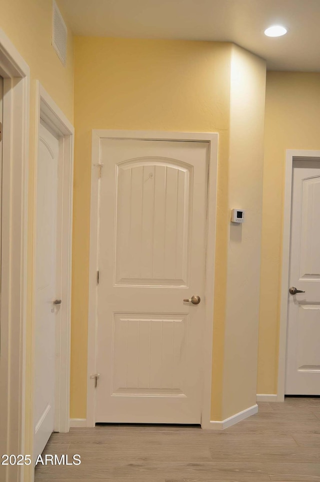 728 S Meadowood Ln, Sierra Vista, AZ 85635 - hallway with baseboards, light wood finished floors, and recessed lighting