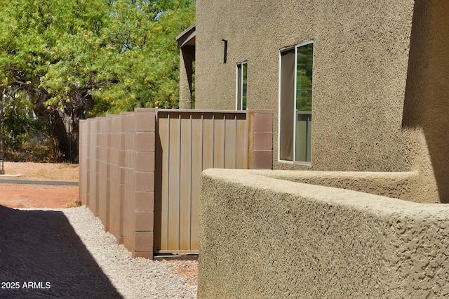 728 S Meadowood Ln, Sierra Vista, AZ 85635 - view of side of property featuring stucco siding