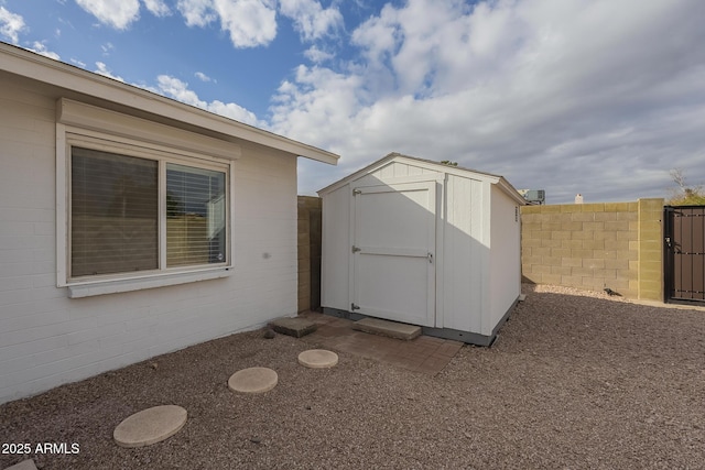 view of outbuilding