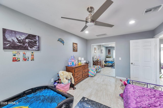 bedroom featuring ceiling fan