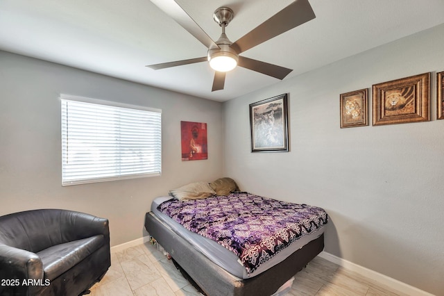 bedroom with ceiling fan