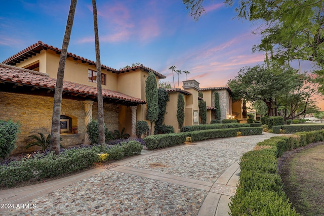 view of mediterranean / spanish-style home