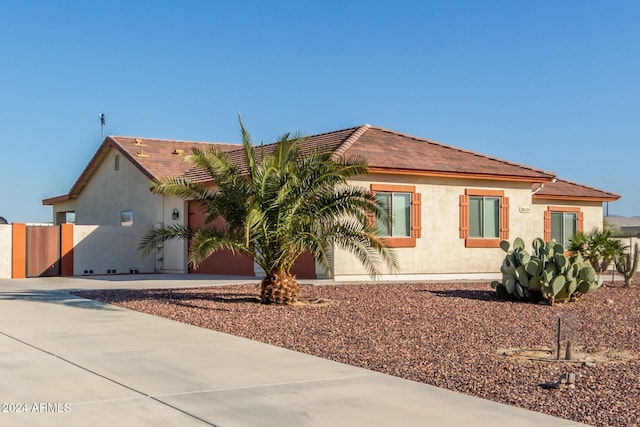 view of front of home featuring a garage