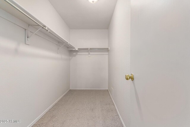6085 S Wilson Dr, Chandler, AZ 85249 - view of walk in closet