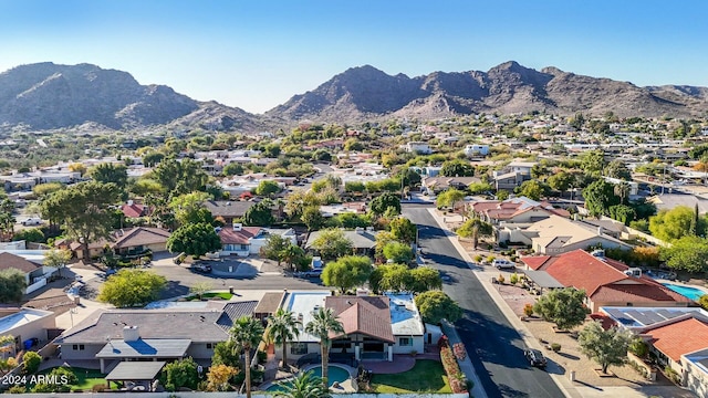 bird's eye view with a mountain view