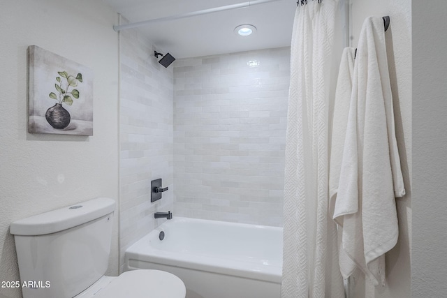 1021 S Almar Cir, Mesa, AZ 85204 - bathroom with shower / tub combo with curtain and toilet