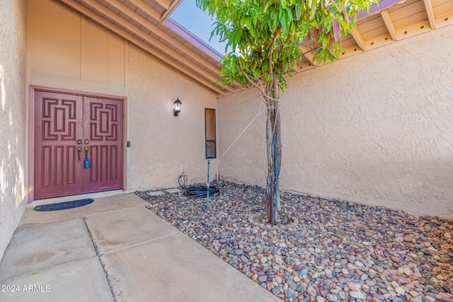 view of entrance to property