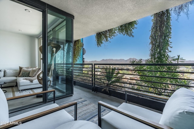 7180 E Kierland Blvd Unit 814, Scottsdale, AZ 85254 - balcony with a mountain view and an outdoor living space