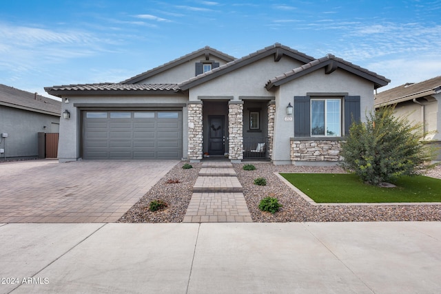 view of front of home featuring a garage