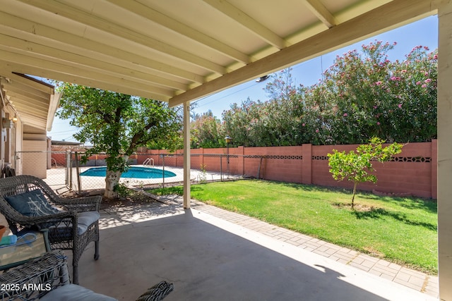 6009 W Medlock Dr, Glendale, AZ 85301 - fenced backyard featuring a patio