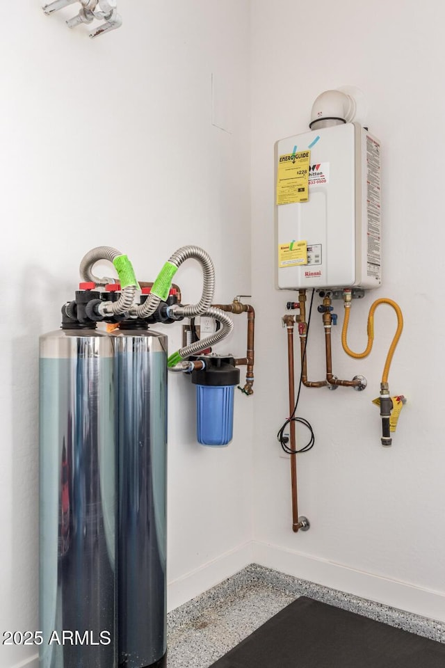 6356 S Granite St, Gilbert, AZ 85298 - utility room featuring water heater