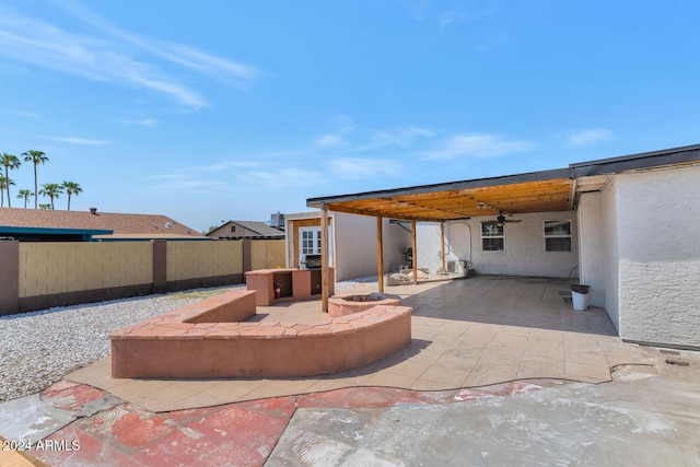 view of patio / terrace with ceiling fan