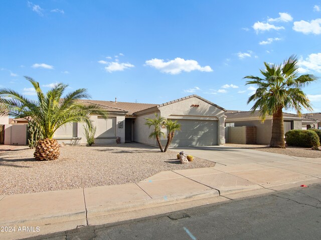 view of front facade with a garage