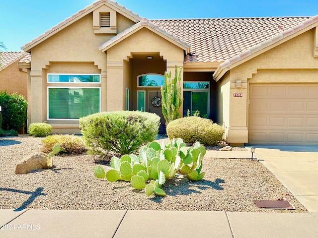 view of front of house featuring a garage