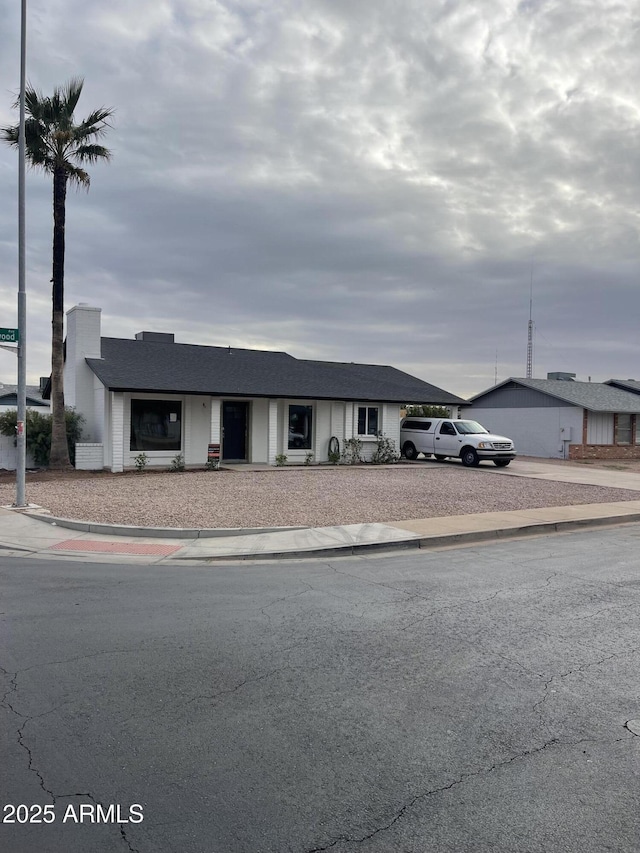 view of front of house with an attached garage