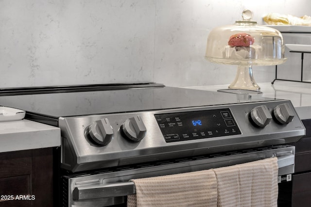 508 W San Angelo St, Gilbert, AZ 85233 - kitchen view of stainless steel electric range oven