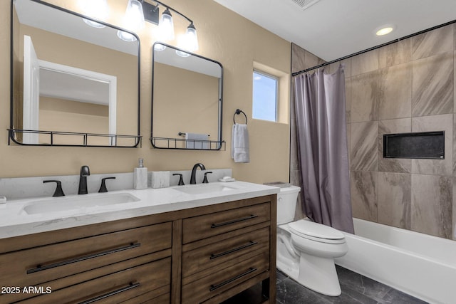 508 W San Angelo St, Gilbert, AZ 85233 - full bath featuring toilet, double vanity, shower / bath combo, and recessed lighting