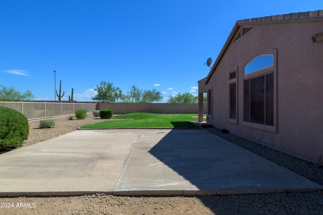 view of patio featuring a fenced backyard