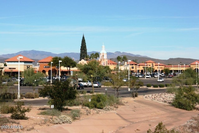 surrounding community featuring a mountain view