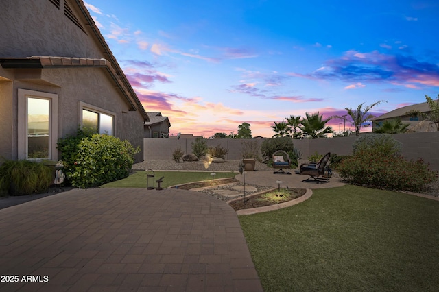 3022 E Santa Fe Ln, Gilbert, AZ 85297 - fenced backyard featuring a patio