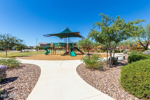 6503 E Bluefield Ave, Phoenix, AZ 85054 - view of communal playground