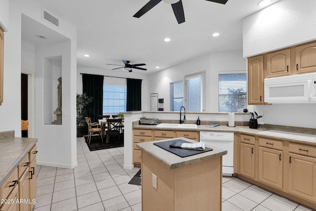18161 N 63rd Ln, Glendale, AZ 85308 - kitchen featuring a sink, ceiling fan, white appliances, and light brown cabinetry