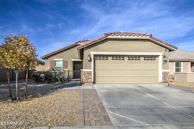 view of front of house featuring a garage