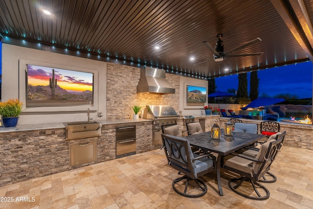 2656 E Oriole Dr, Gilbert, AZ 85297 - view of patio featuring ceiling fan, area for grilling, exterior kitchen, and sink
