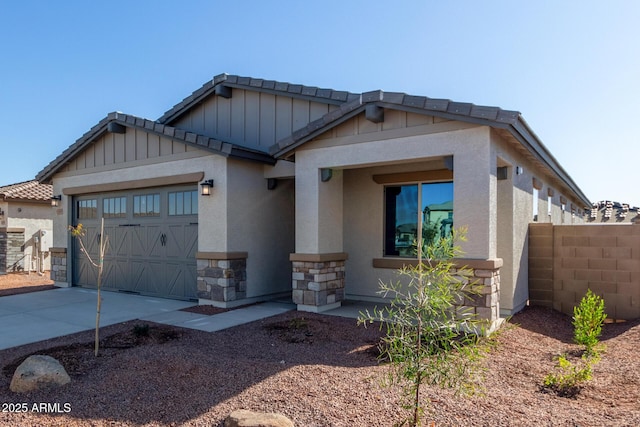 view of front of home featuring a garage