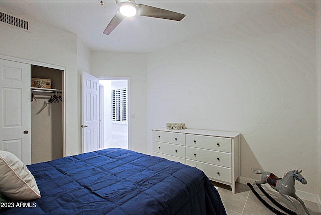 32472 N 68th Pl, Scottsdale, AZ 85266 - bedroom featuring a ceiling fan, baseboards, visible vents, and a closet