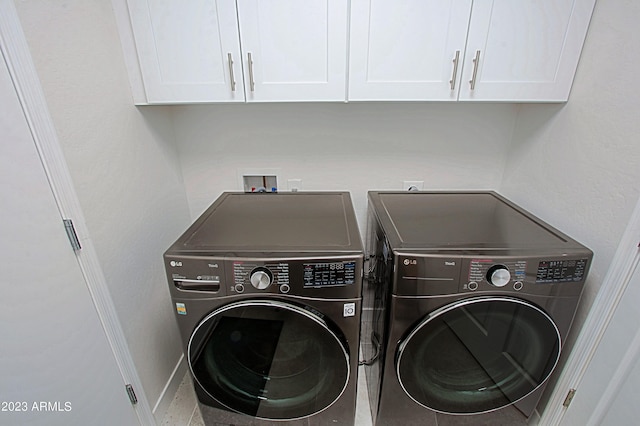32472 N 68th Pl, Scottsdale, AZ 85266 - laundry area with washer and clothes dryer and cabinet space