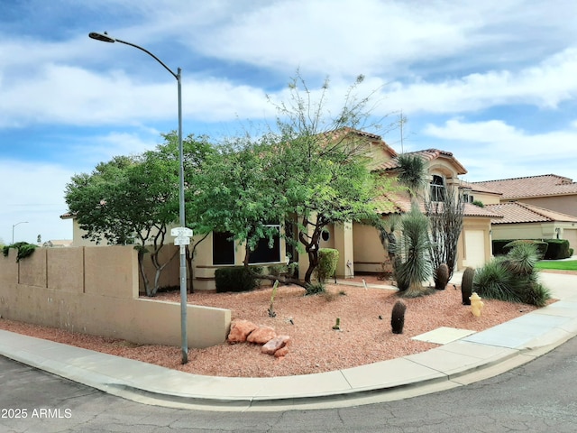 view of front of house