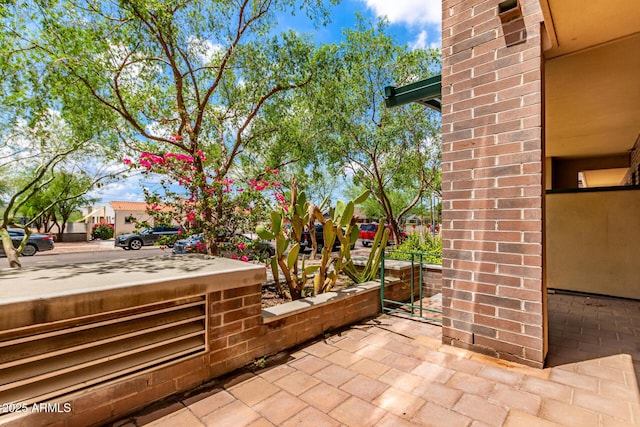16 W Encanto Blvd Unit 26, Phoenix, AZ 85003 - view of patio / terrace