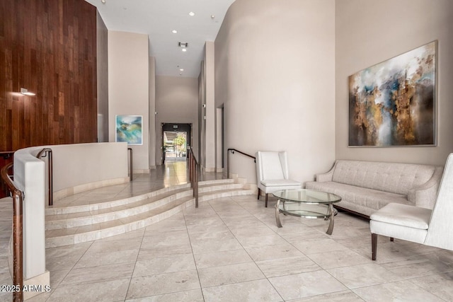 16 W Encanto Blvd Unit 26, Phoenix, AZ 85003 - building lobby featuring a high ceiling and recessed lighting