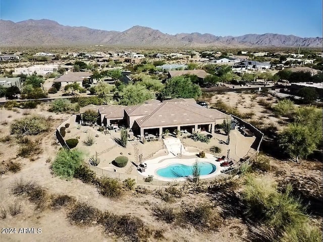 bird's eye view featuring a mountain view