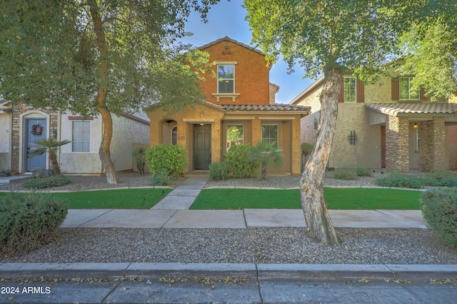 view of front of property