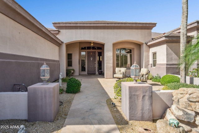 6428 W Eugie Ave, Glendale, AZ 85304 - view of exterior entry with stucco siding