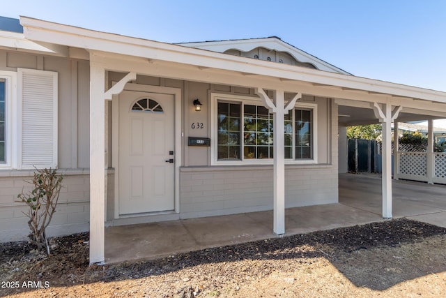 view of property entrance