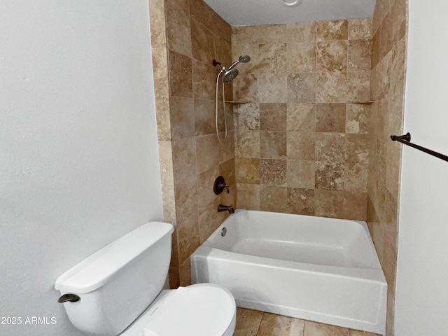 full bath with toilet and shower / tub combination