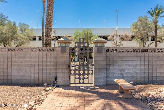 5221 N 24th St Unit 103, Phoenix, AZ 85016 - view of gate