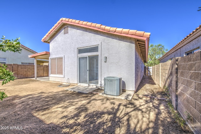 522 W Dennis Ct, Tempe, AZ 85283 - back of house with a fenced backyard, stucco siding, and a tiled roof