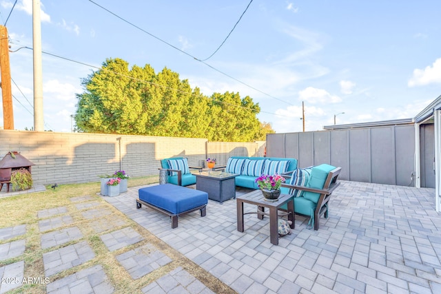 view of patio featuring an outdoor hangout area