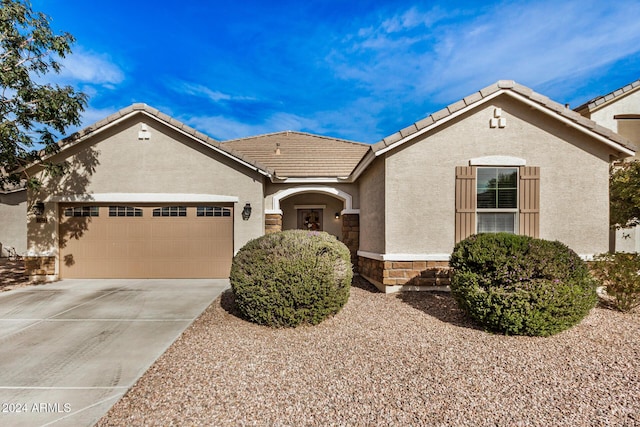 view of front of home featuring a garage