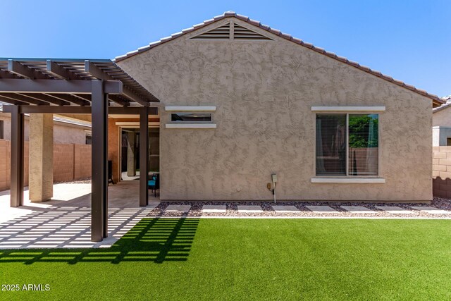7086 W Spur Dr, Peoria, AZ 85383 - rear view of house with a pergola, a patio, and stucco siding
